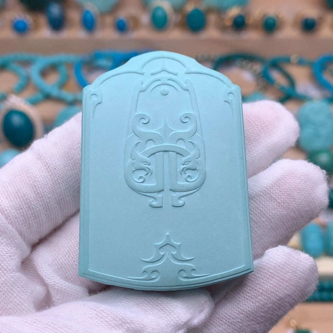 绿松石未镶嵌珠宝奇石