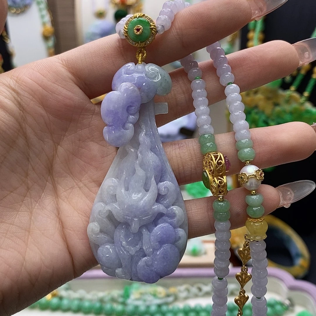 翡翠未镶嵌颈饰项链
