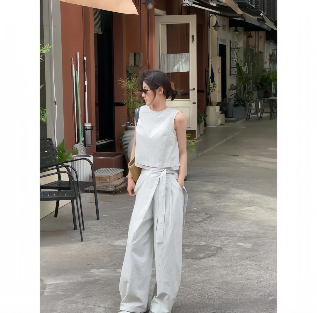【清冷】韩系米灰色背心+工装阔腿裤两件套女2025夏新款设计感套装