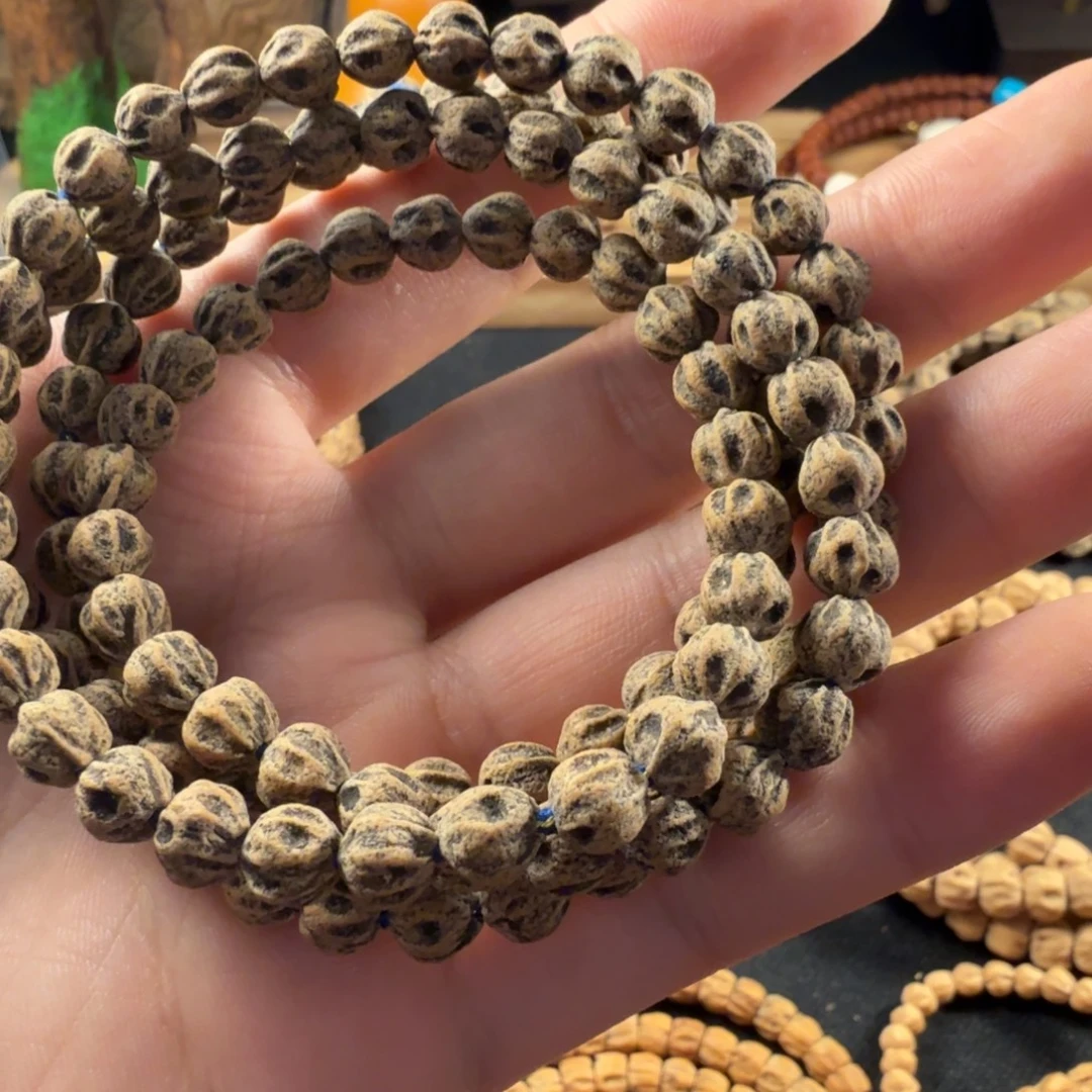 古***挞柏香籽/百香籽吊坠