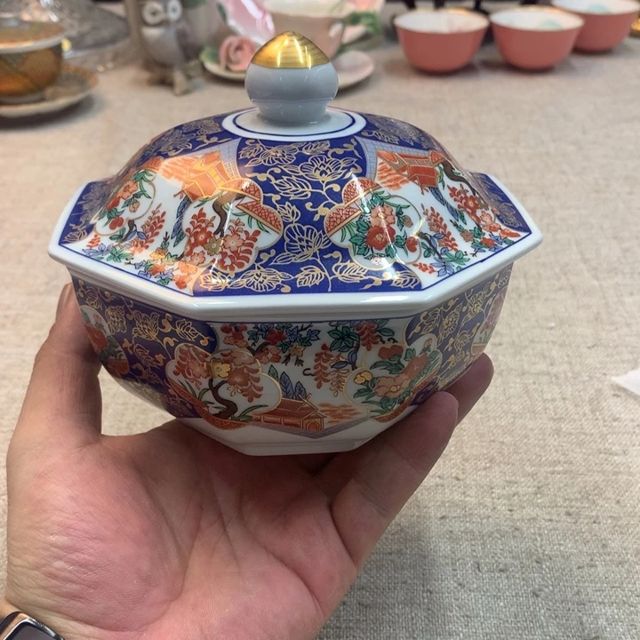 金瓷阁家的美丽瓷器