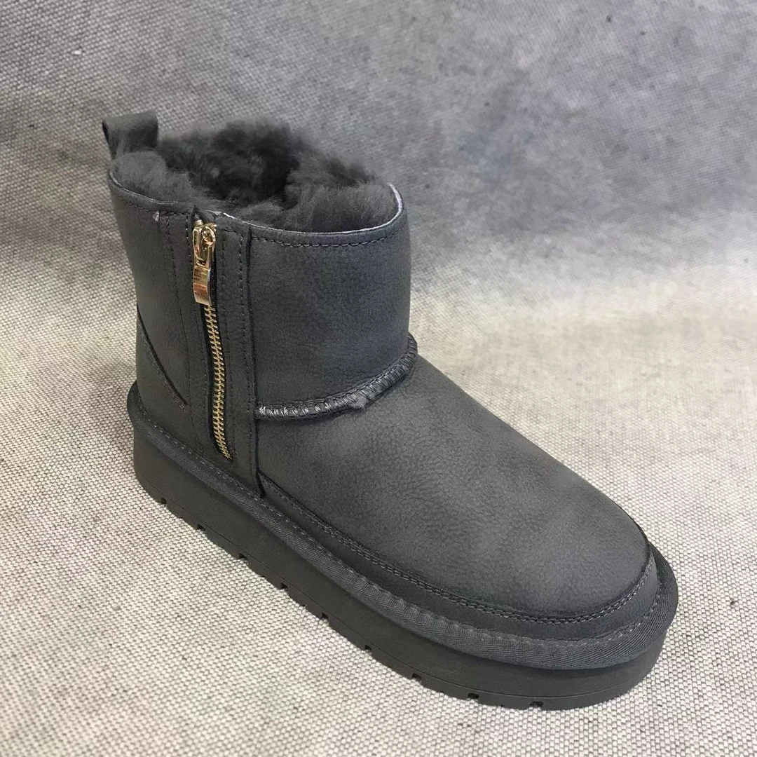 百搭短筒潮流时尚雪地靴雪地靴短靴休闲女款加厚冬季保暖时尚