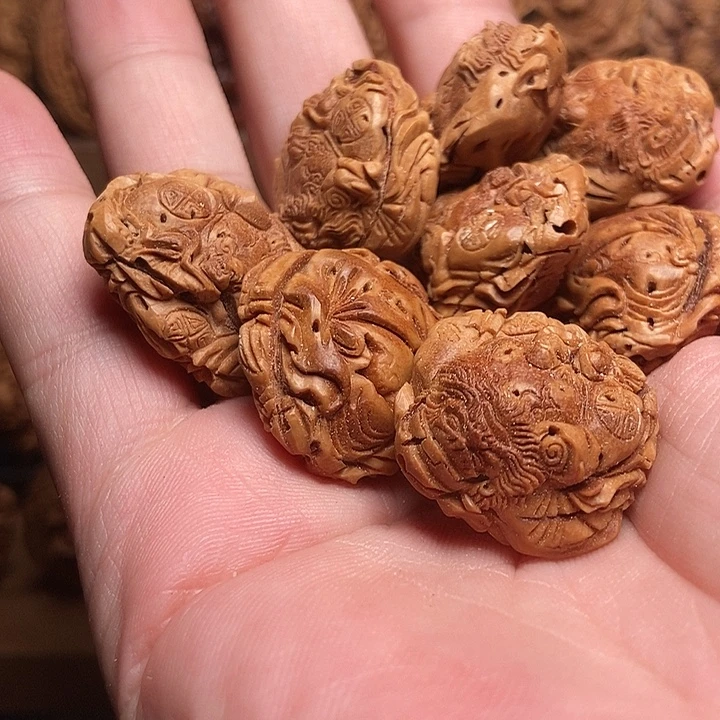 挖***哥桃核八个钟馗单颗