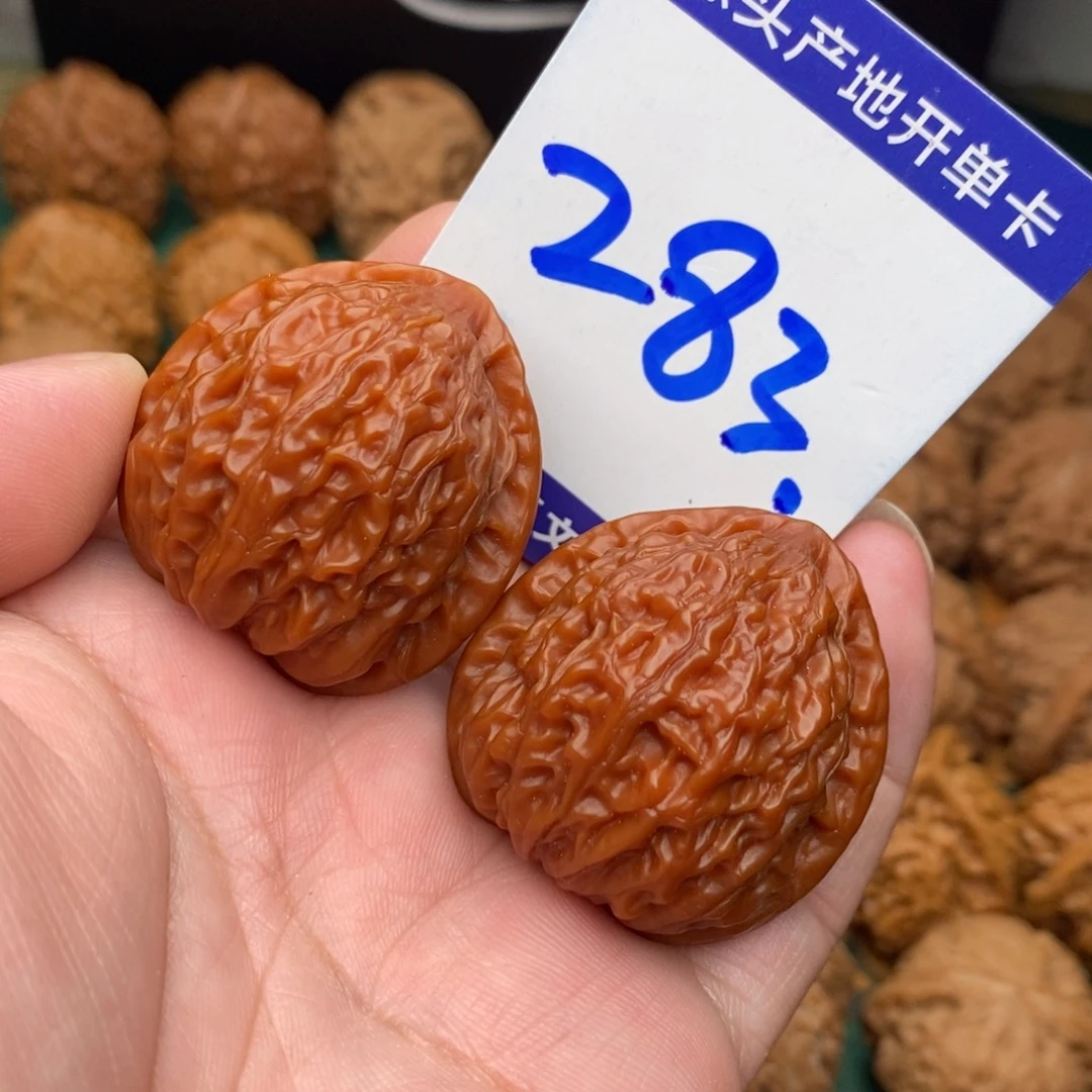 把件文玩核桃金牛36