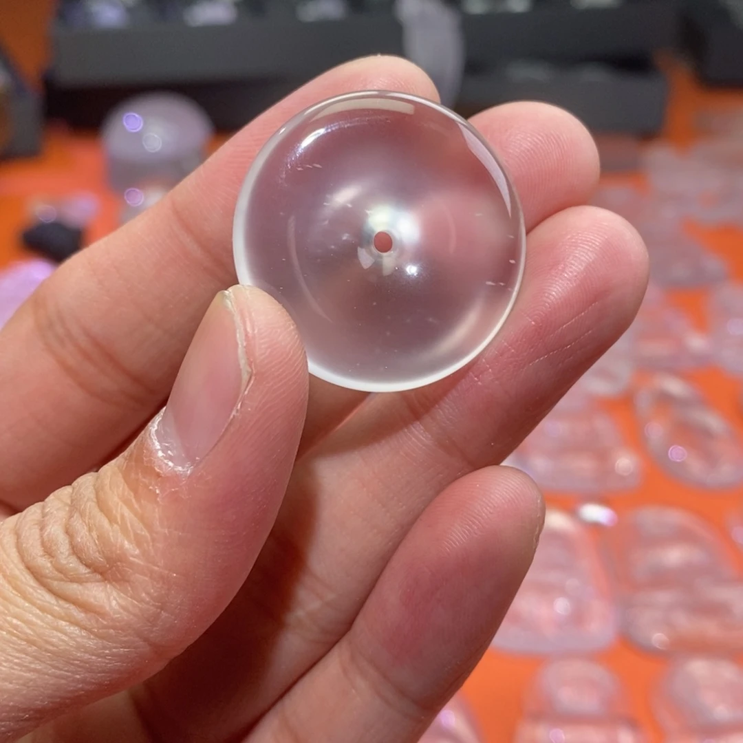 楠***桃石英质玉未镶嵌珠宝半成品