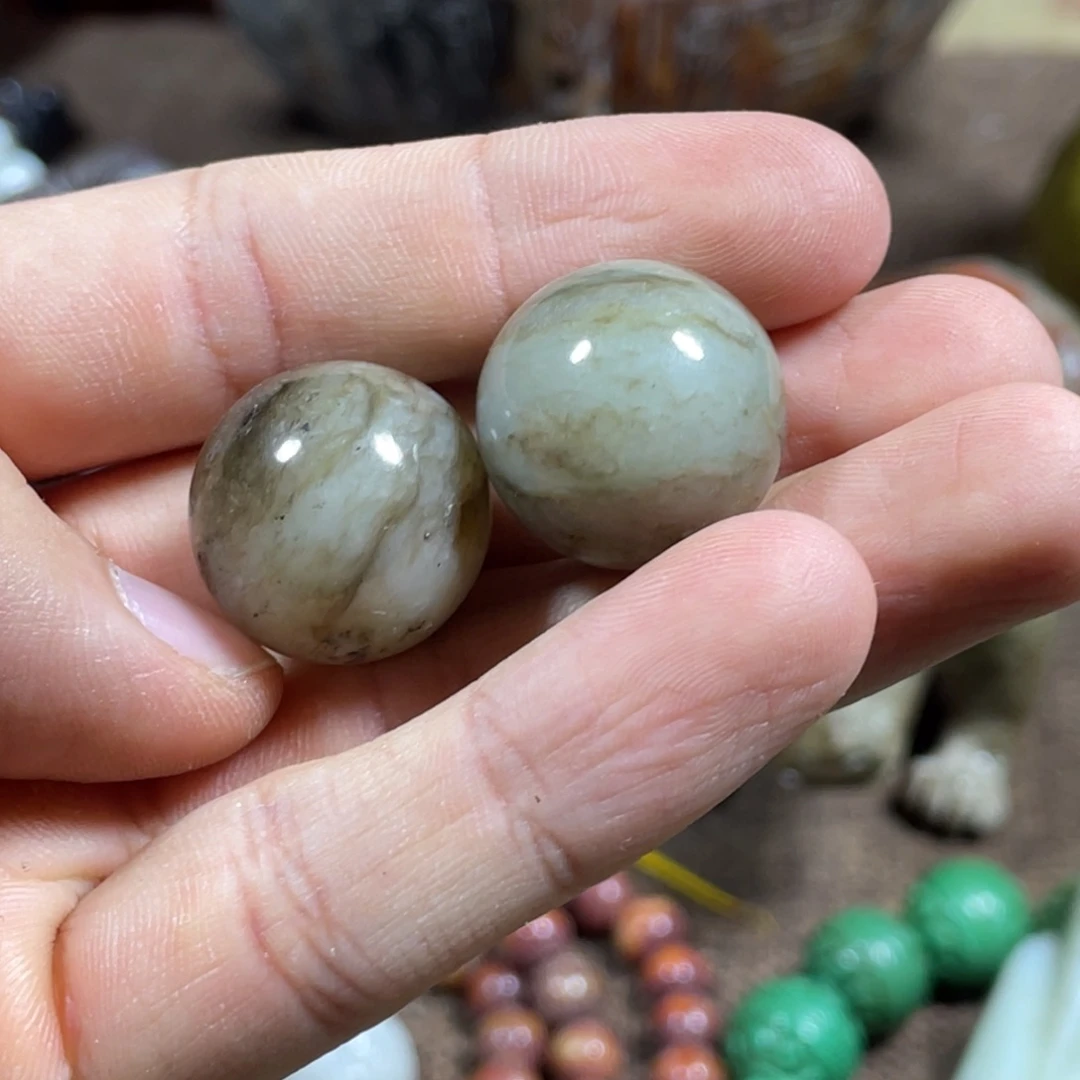 和田玉未镶嵌吊坠(不含链)大*