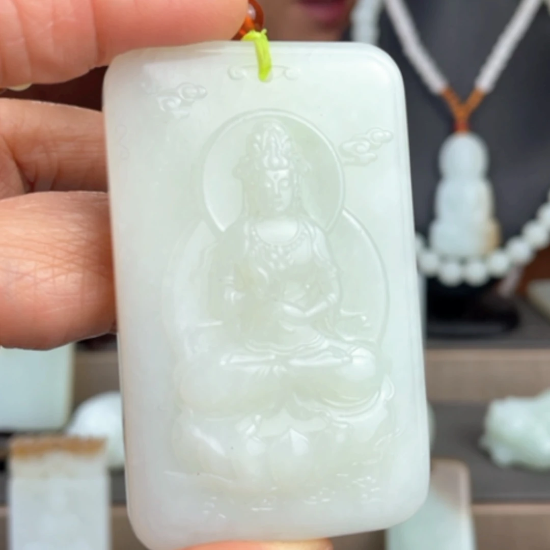 【闪购商品】颈饰未镶嵌和田玉