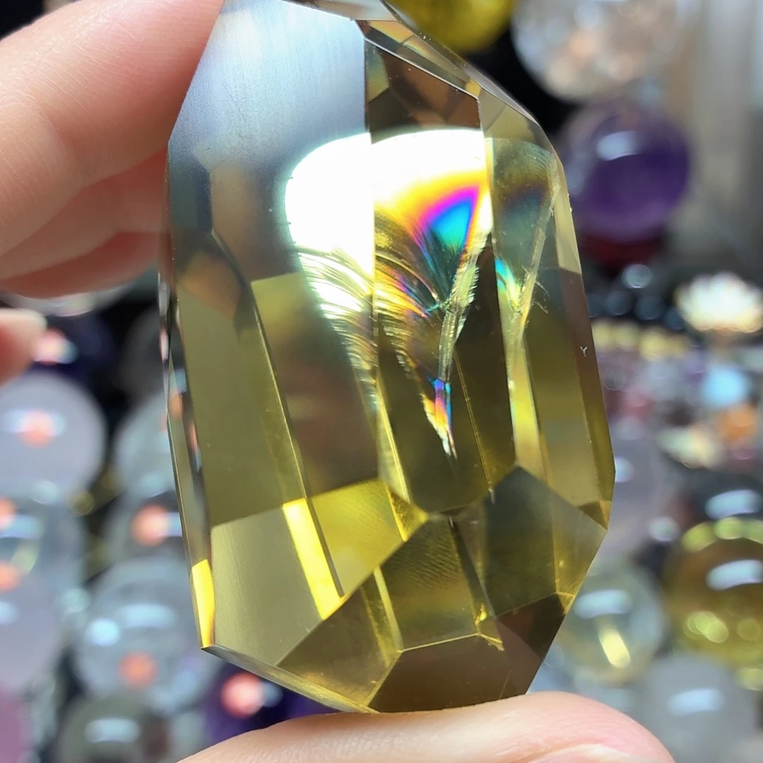 水晶未镶嵌珠宝半成品黄水晶羽毛随形