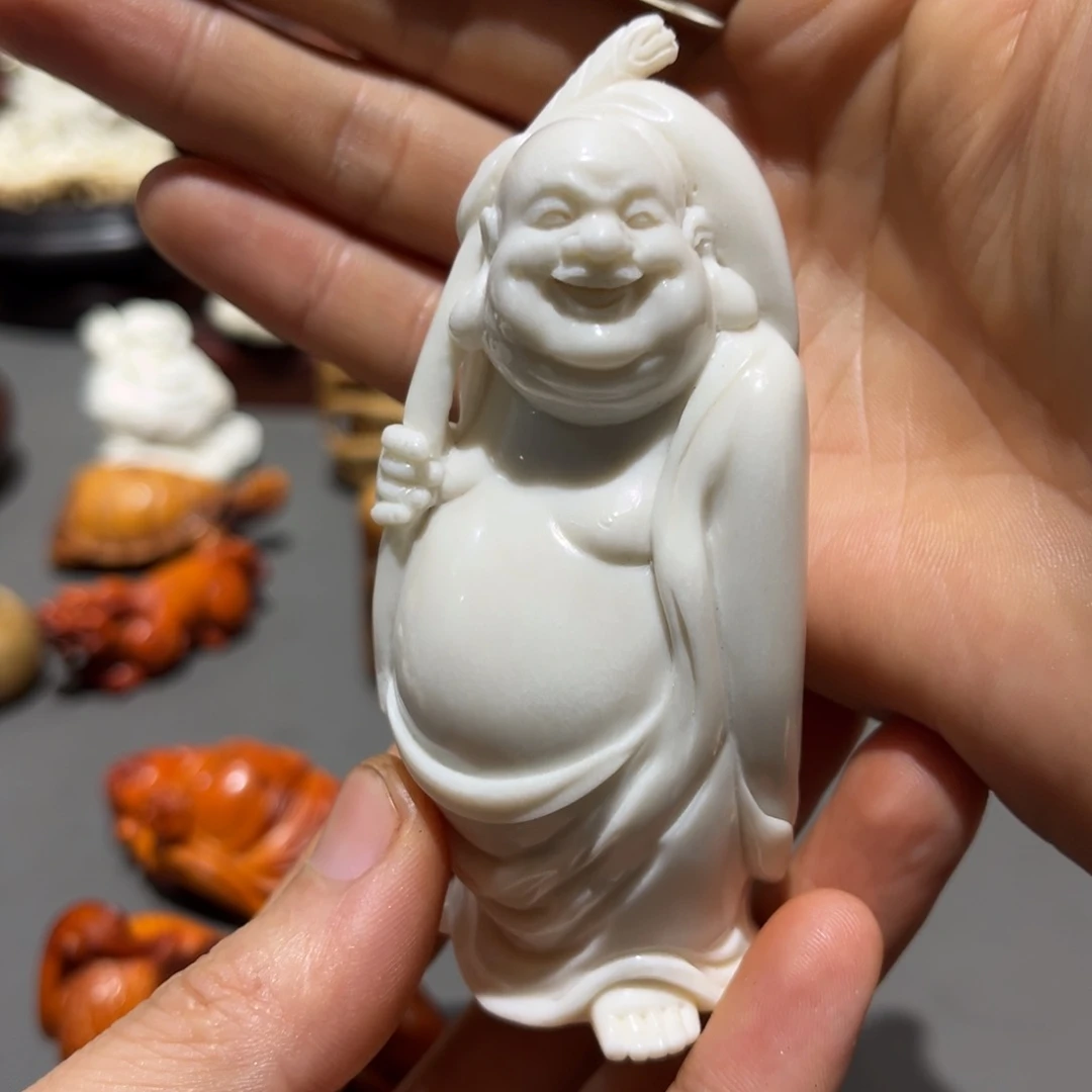 木C**g鹿角雕刻工艺摆件
