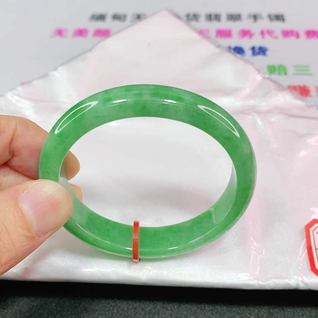 未镶嵌手镯翡翠51圈口贵妃