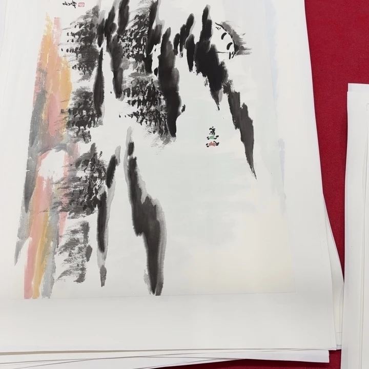 国画花鸟等图案为一体而