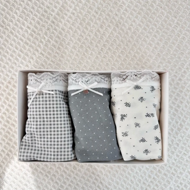 【三条装】女士星河蔓草桑蚕丝贴肤不夹臀