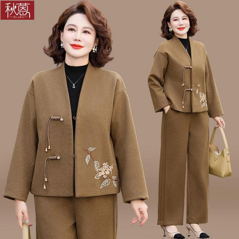 新中式妈妈秋装套装洋气中老女士春秋夹克贵夫人毛开衫上衣服