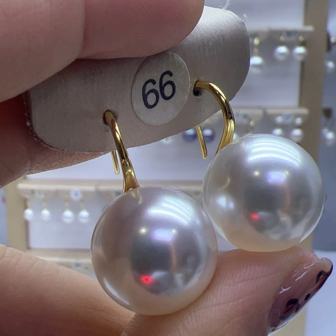 淡水珍珠耳饰18K金镶嵌