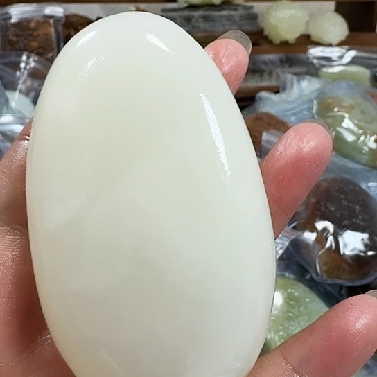 鲍***东砖雕石头手把件石头手把件