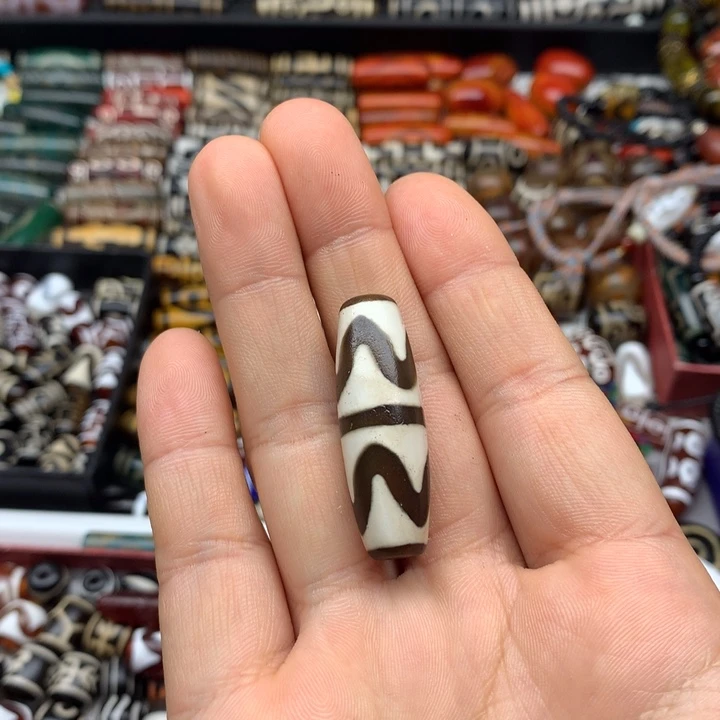 玛瑙/玉髓未镶嵌吊坠(赠链)