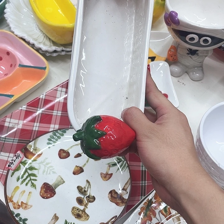 嘟****?满20包邮瑕疵陶瓷不退不换