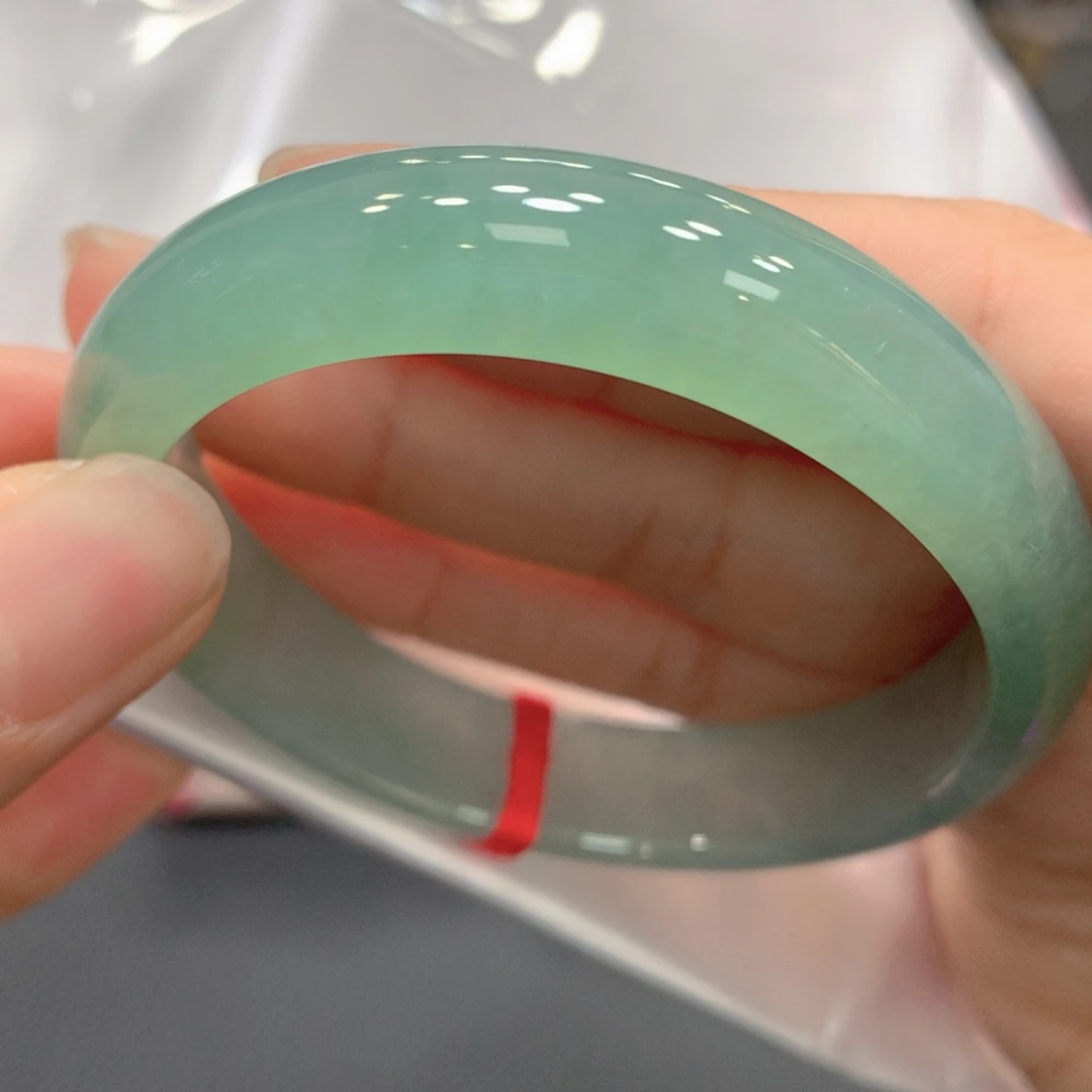 翡翠未镶嵌手镯贵妃29