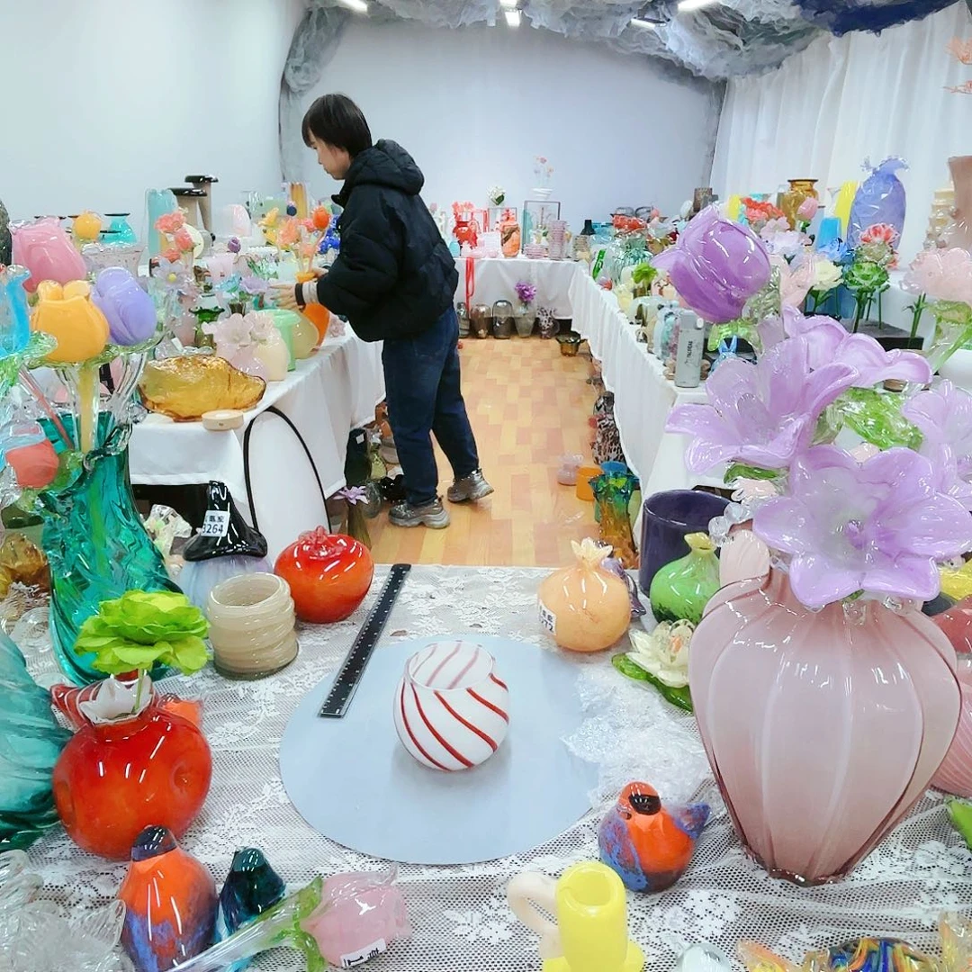 福利不退不换琉璃花瓶艺术品