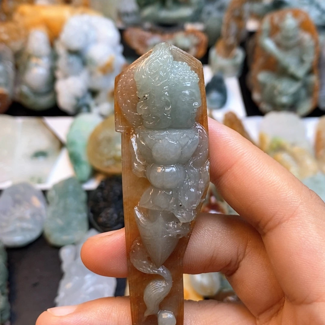 定制翡翠未镶嵌特色37