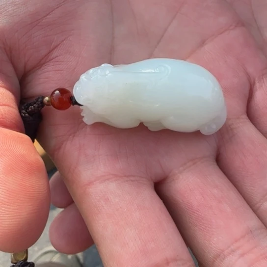 颈饰未镶嵌和田玉