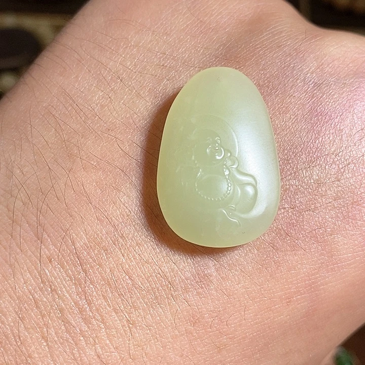 【闪购商品】吊坠(不含链)未镶嵌和田玉