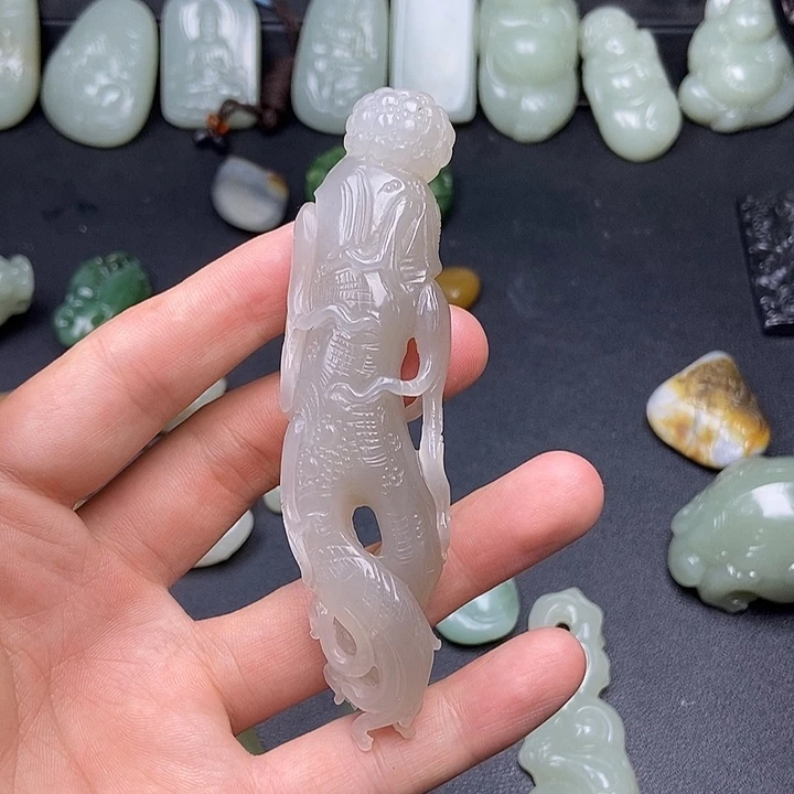 未镶嵌和田玉挂件