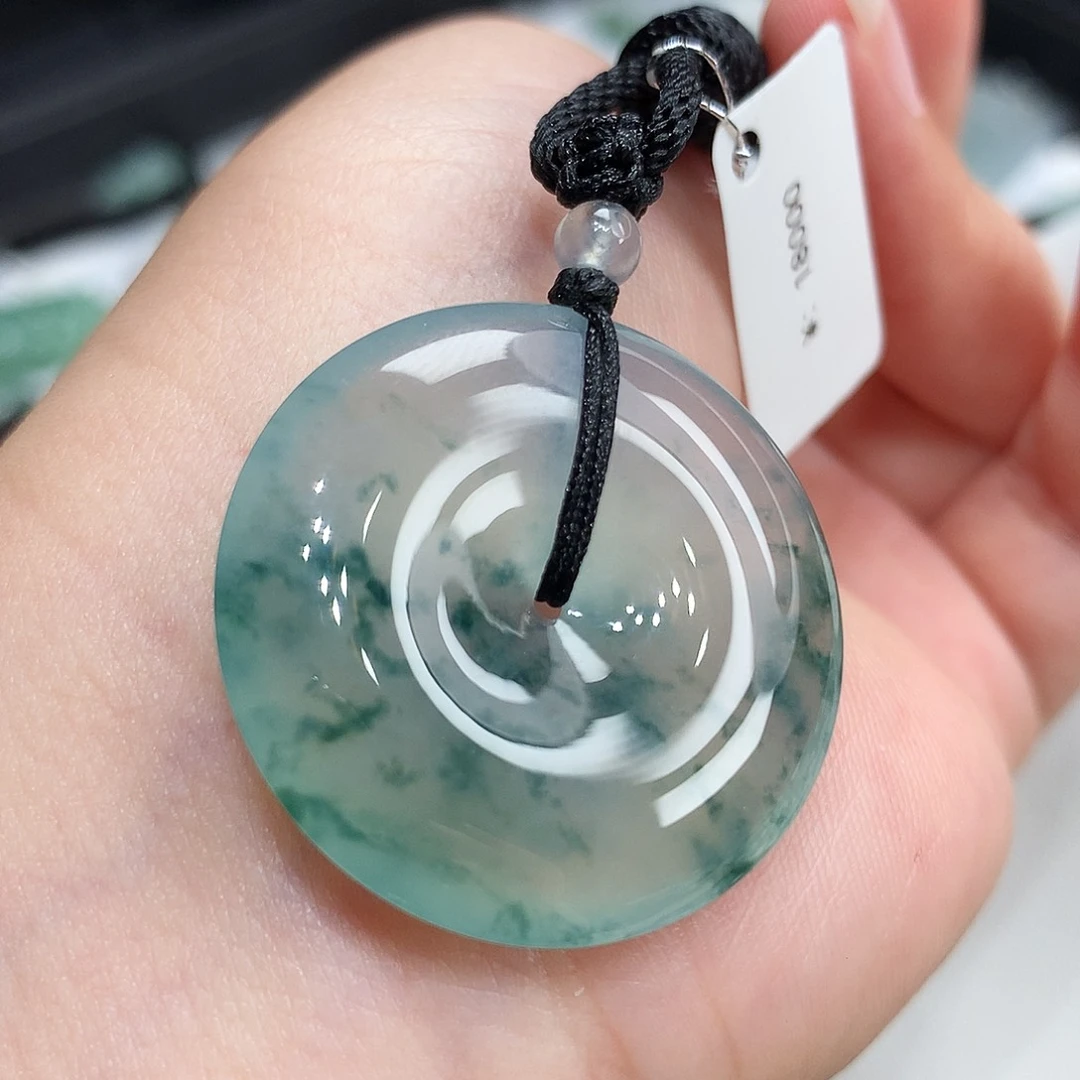 翡翠未镶嵌胸饰翡翠75，30.3/5.7