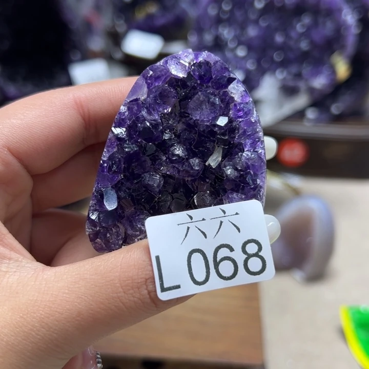 水晶未镶嵌大型摆件（非配饰）摆件