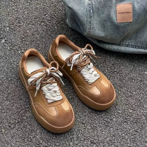 高端真皮时尚德训休闲板鞋女2025春季新款增高厚底阿甘鞋57530