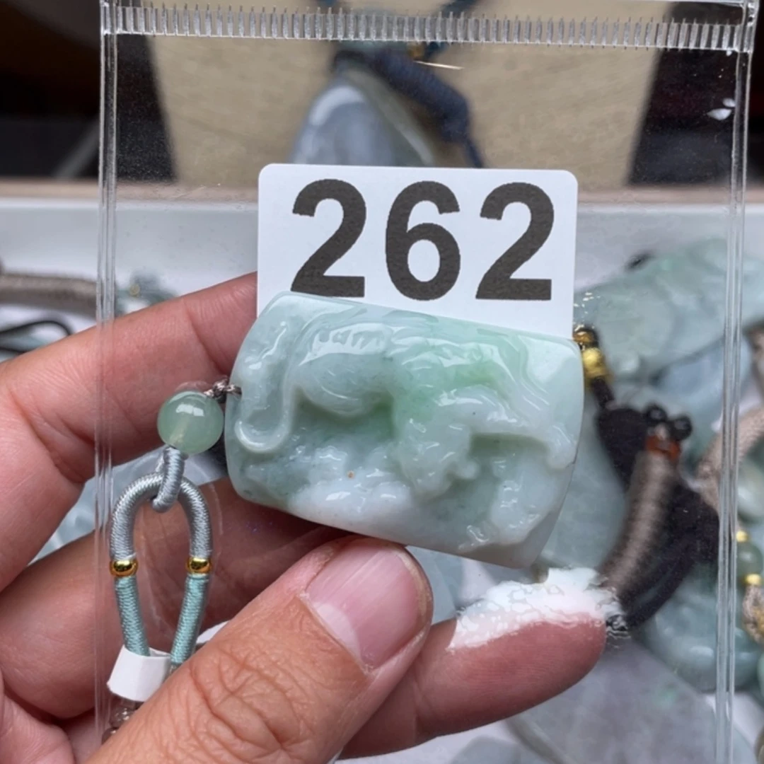 【闪购商品】翡翠颈饰未镶嵌A***你翡翠