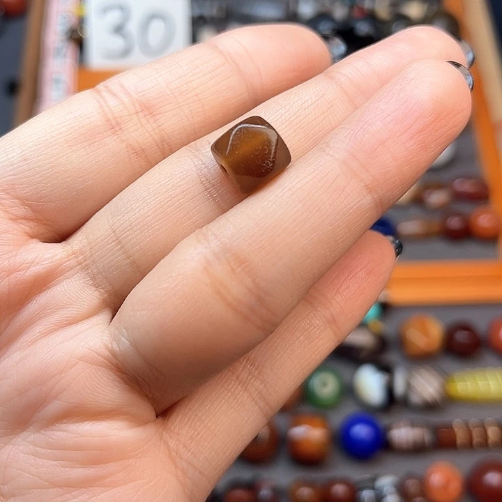 玛瑙/玉髓珠宝半成品未镶嵌