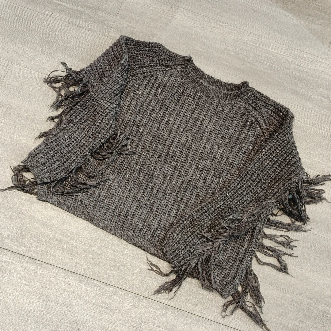 圆领长条毛边短款长袖针织毛衣-果梓379