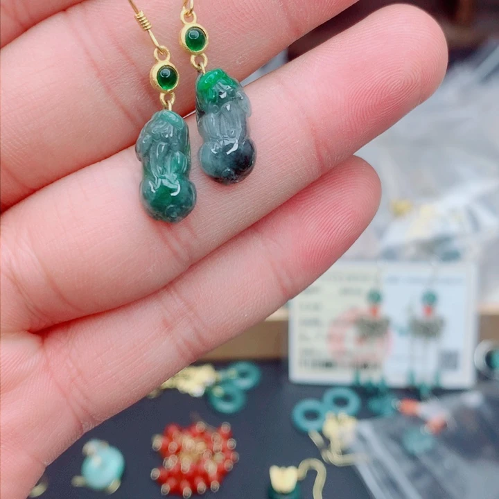 未镶嵌翡翠耳饰耳饰