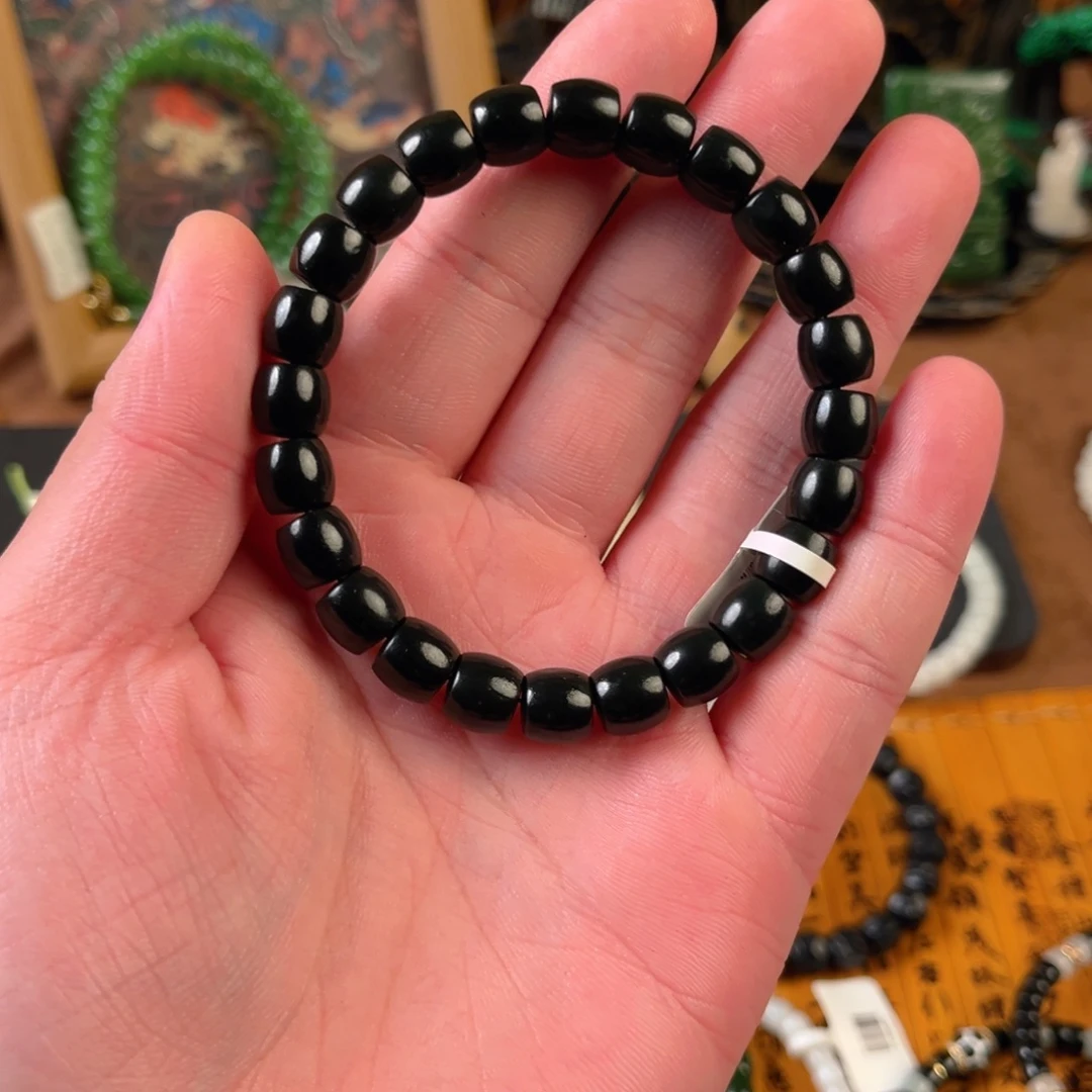 驹***舞和田玉未镶嵌手链