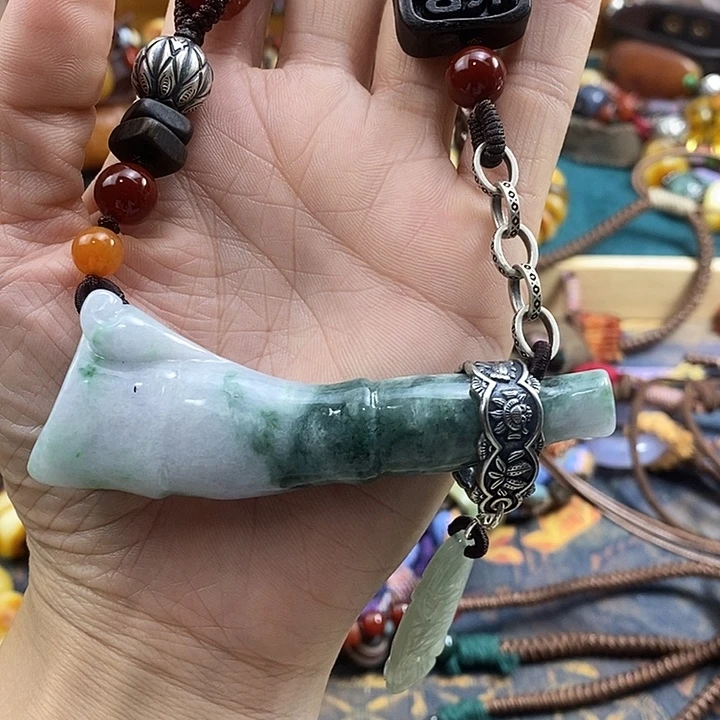 翡翠未镶嵌项链项链