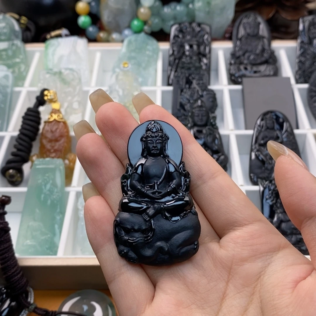 颈饰未镶嵌翡翠吴*