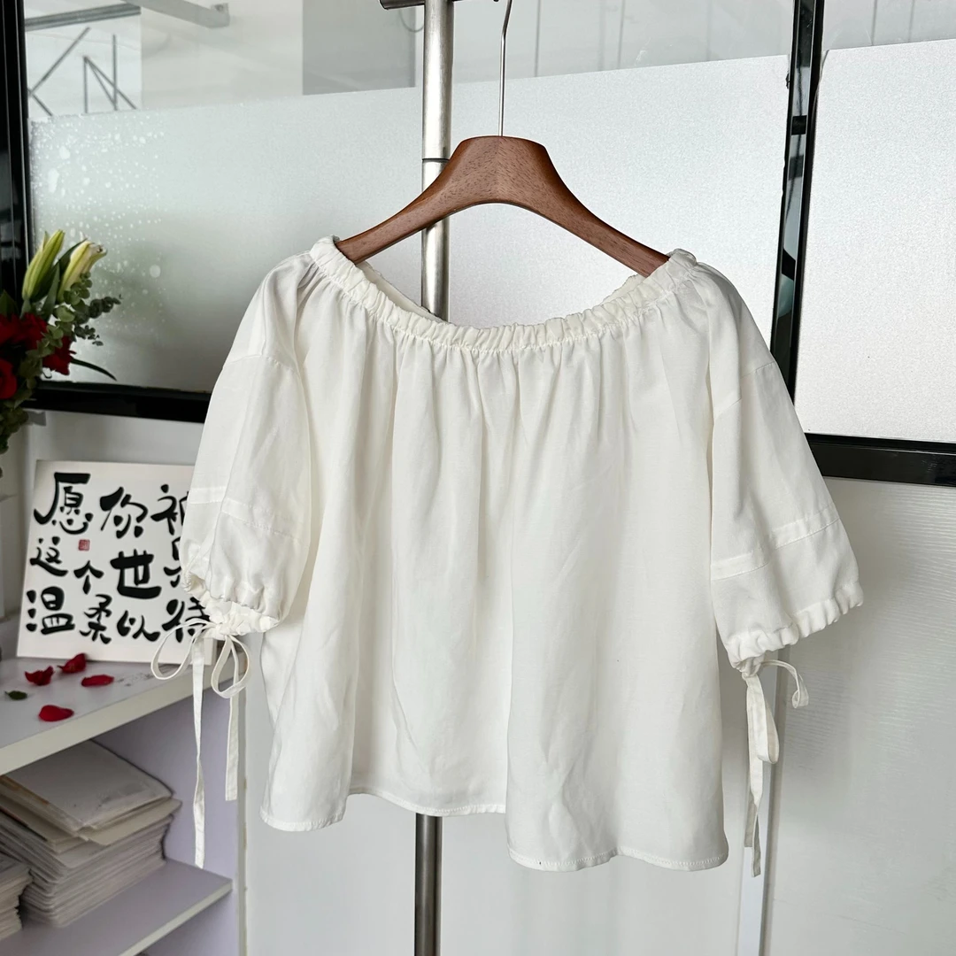 DAMEI-【一字肩】V家 短袖宽松日系露肩T恤泡泡袖上衣