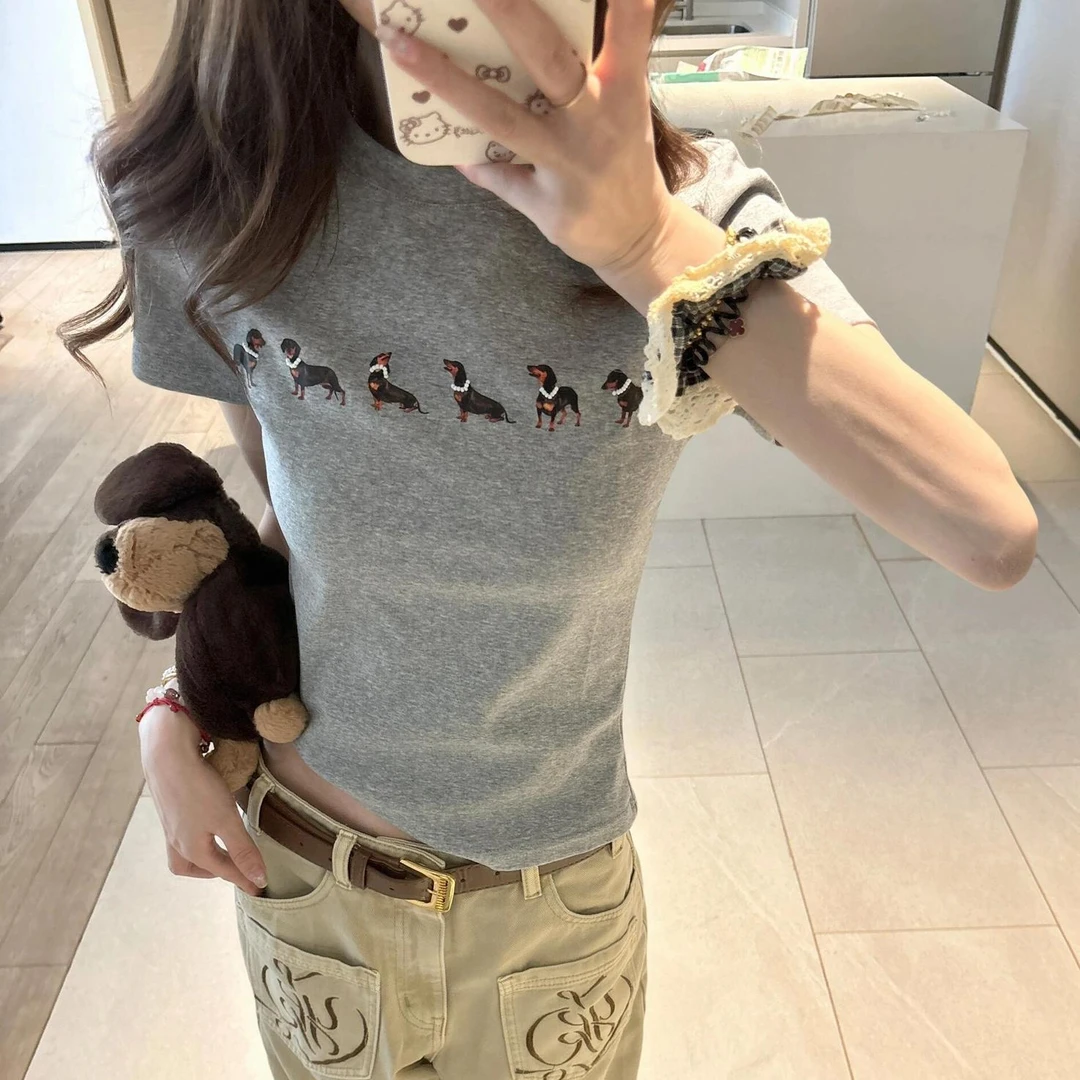 美式复古设计字母正肩短款t恤女夏季爆款修身显瘦辣妹风气质上衣