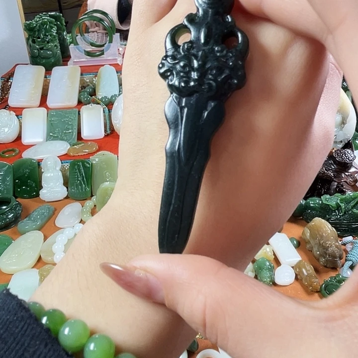 和田玉（青玉）未镶嵌挂件