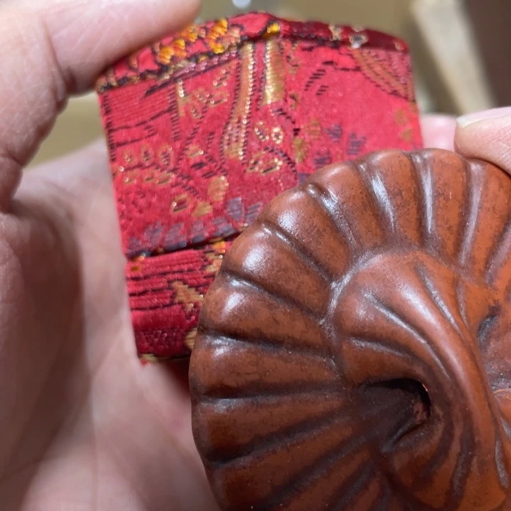 紫砂我亲亲你的小姐姐