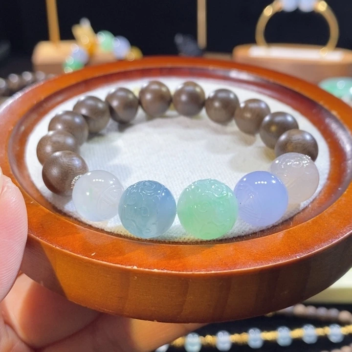 翡翠未镶嵌吊坠(不含链)翡翠雕刻多宝手串