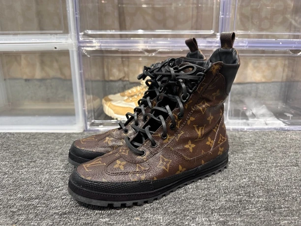 95新 LouisVuitton/路易威登  37.5码 LV满印老花中筒靴 无盒