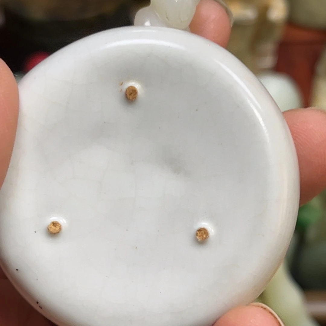 摆件陶瓷制品和各种材料加工