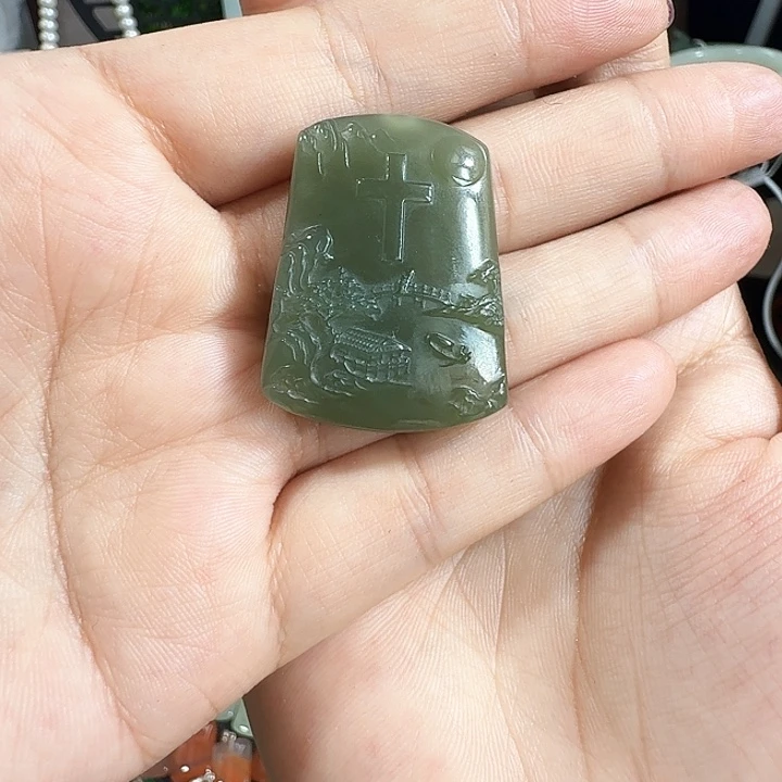 颈饰未镶嵌和田玉