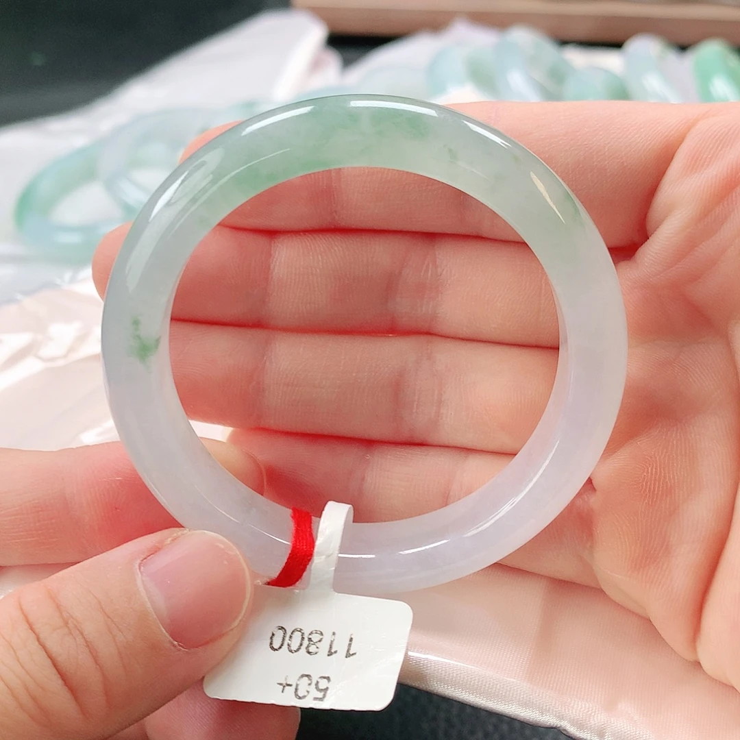 翡翠未镶嵌手镯缅甸A货翡翠手镯