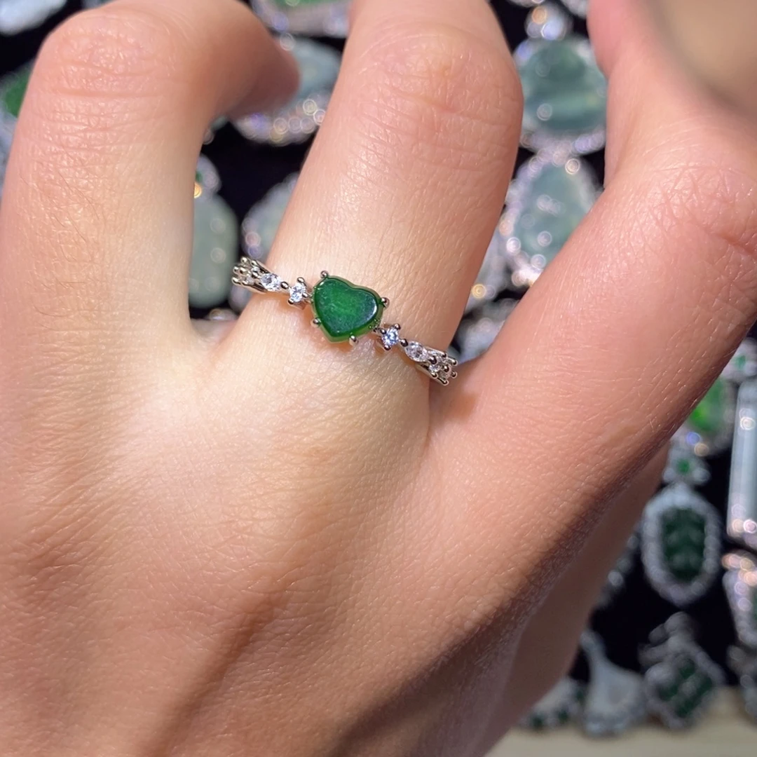 翡翠未镶嵌颈饰天然