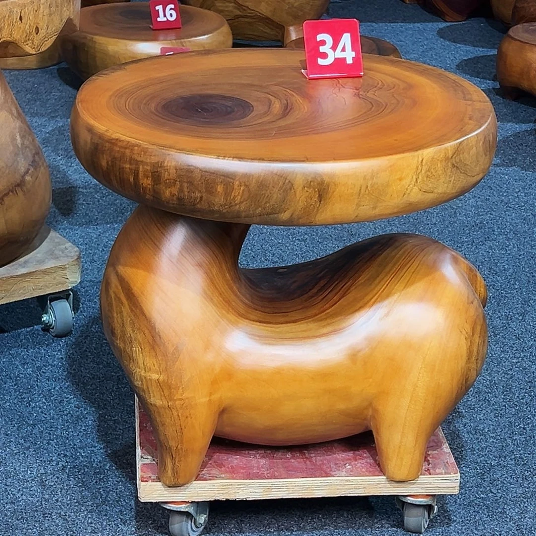 5 号香樟木尺寸：56-52-50cm