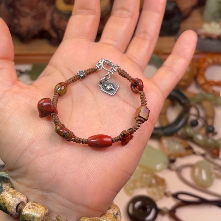 艺****南红玛瑙未镶嵌手链