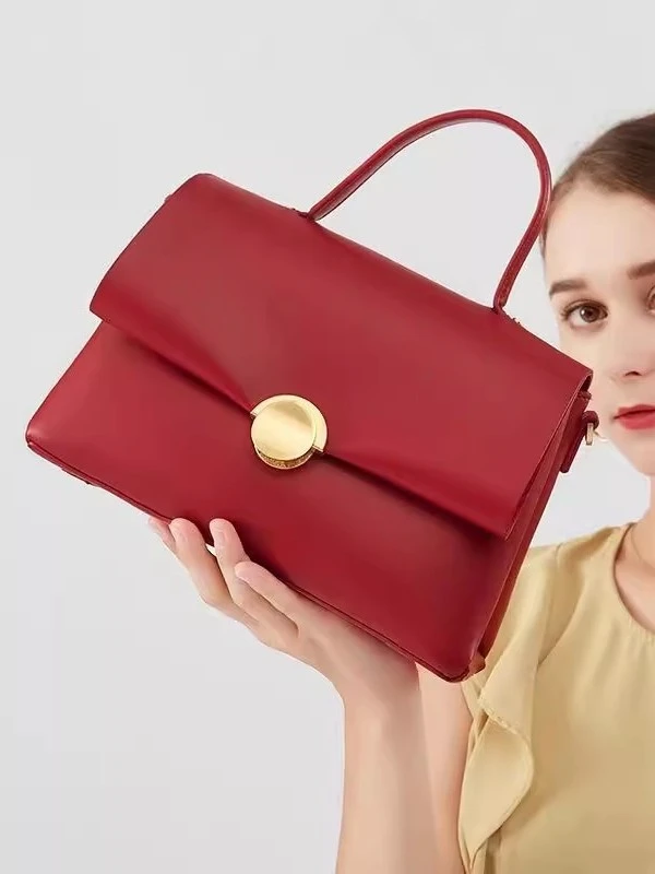 拉链暗袋多层款扣式单根斜挎包小众简约单肩婚礼潮流百搭复古红色